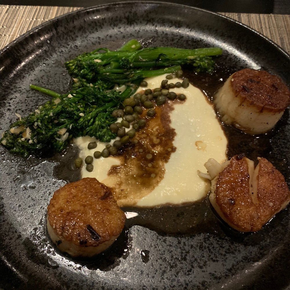 Gallery Restaurant - Scallops - New American Near Me - Charlotte, North Carolina Gallery Restaurant - Scallops - New American Near Me - Charlotte, North Carolina