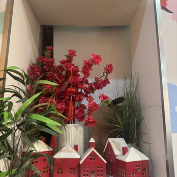 Anh Dao - Decor - Vietnamese Near Me - Toronto, Ontario