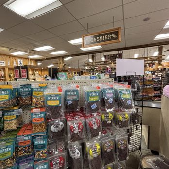 Ruby's Inn General Store - Hotels Near Me - Bryce Canyon City, Utah Ruby's Inn General Store - Hotels Near Me - Bryce Canyon City, Utah