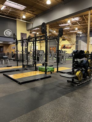 24 Hour Fitness by null