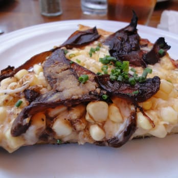 Zelo Gourmet Pizza - Corn pizza with balsamic marinated roasted red onions, smoked mozzarella, topped w/ fresh chives on corn meal crust - Pizza Near Me - Arcadia, California Zelo Gourmet Pizza - Corn pizza with balsamic marinated roasted red onions, smoked mozzarella, topped w/ fresh chives on corn meal crust - Pizza Near Me - Arcadia, California