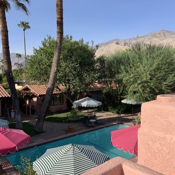 Les Cactus - Secret Hidden Rooftop - Hotels Near Me - Palm Springs, California
