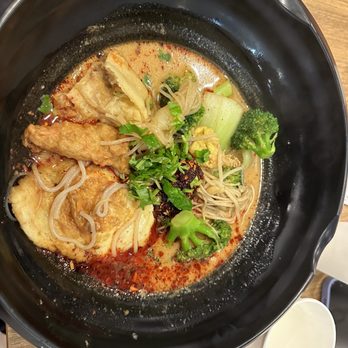 YGF Malatang - Beef bone broth, medium spice with selected foods - Chinese Near Me - Seattle, Washington YGF Malatang - Beef bone broth, medium spice with selected foods - Chinese Near Me - Seattle, Washington