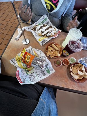 Taqueria El Mezcal San Pablo by null