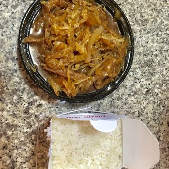Mandarin Court - The "beef chow mein" that is clearly not beef chow mein I received from them. - Sushi Bars Near Me - Dumfries, Virginia