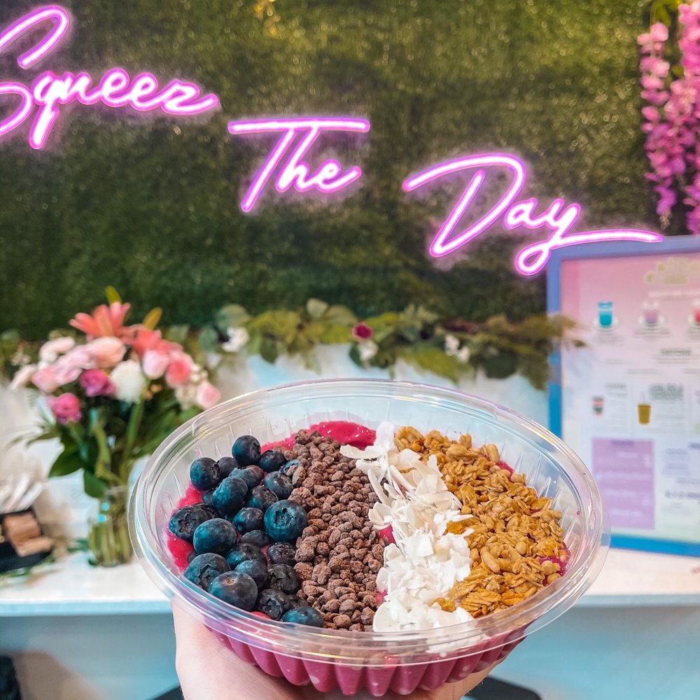 Matcha Cita - Pink Pitaya Smoothie Bowl - Coffee & Tea Near Me - Chicago, Illinois Matcha Cita - Pink Pitaya Smoothie Bowl - Coffee & Tea Near Me - Chicago, Illinois