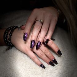 V and B Nails - Close up new style cat eye nails / acrylic / fill