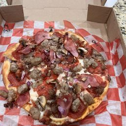 Meat lovers pizza Meat lovers pizza