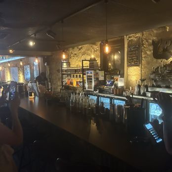 Elk Store Winery & Distillery - Wine Bars Near Me - Fredericksburg, Texas