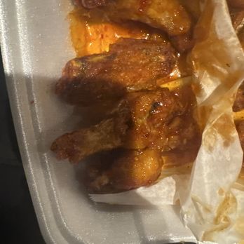 Wings 101 - Fried to the bone nasty I keep spinning out chunks of hard chicken can't even chew it - Chicken Wings Near Me - Cumming, Georgia Wings 101 - Fried to the bone nasty I keep spinning out chunks of hard chicken can't even chew it - Chicken Wings Near Me - Cumming, Georgia