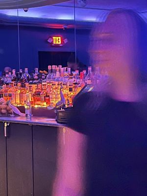 Willis Show Bar by null