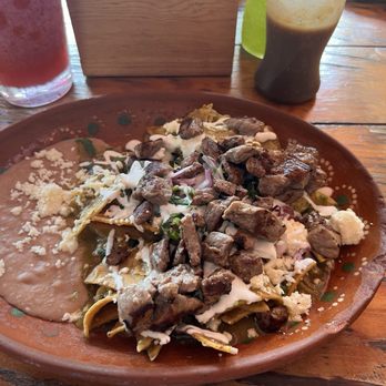 Panquekis House - Arrachera chilaquiles con salsa verde - Breakfast & Brunch Near Me - Bucerías, NAY Panquekis House - Arrachera chilaquiles con salsa verde - Breakfast & Brunch Near Me - Bucerías, NAY