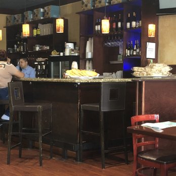 El Rinconcito Salvadoreno 2 - The bar - Salvadoran Near Me - Pompano Beach, Florida