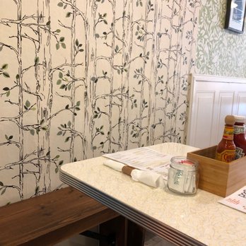 Splitshift - The decor of the restaurant is very fun and inviting. - Breakfast & Brunch Near Me - York, Pennsylvania Splitshift - The decor of the restaurant is very fun and inviting. - Breakfast & Brunch Near Me - York, Pennsylvania