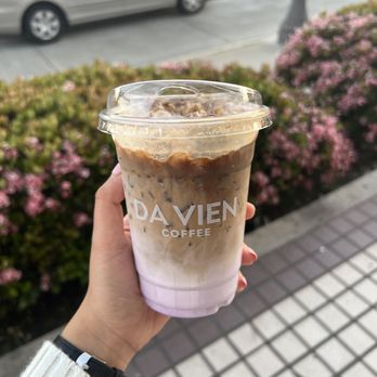 Da Vien Coffee - Cloudy Ube - Desserts Near Me - Westminster, California Da Vien Coffee - Cloudy Ube - Desserts Near Me - Westminster, California