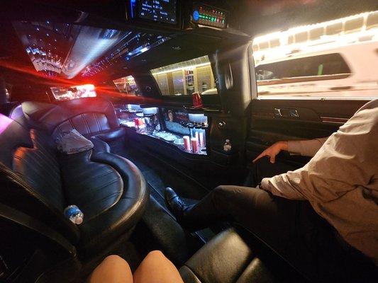 EARTH LIMOS & BUSES - 70 Photos & 221 Reviews - 6442 Windy Rd, Las ...