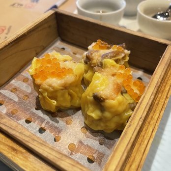 Qi Austin - Scallop caviar sui mai - Dim Sum Near Me - Austin, Texas Qi Austin - Scallop caviar sui mai - Dim Sum Near Me - Austin, Texas