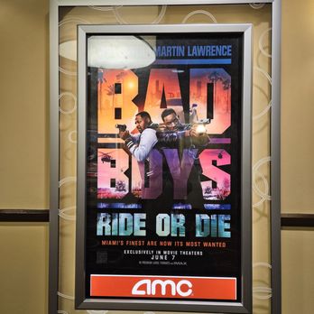 AMC Mesa Grand 14 - Cinema Near Me - Mesa, Arizona