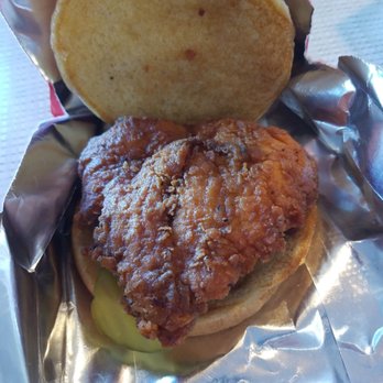 Chick-fil-A - Spicy Chicken Sandwich,  $4,39 - Fast Food Near Me - Vallejo, California