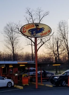 Eddie's Drive In by null