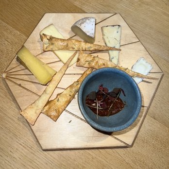BRO - Cheese plate - Restaurants Near Me - Ålesund, 02