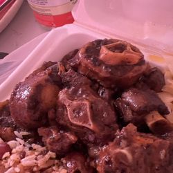 Only One Jamaican Resturant III Hyde Park - Oxtail had so much fat left on it and was so tough! But the rice was good
