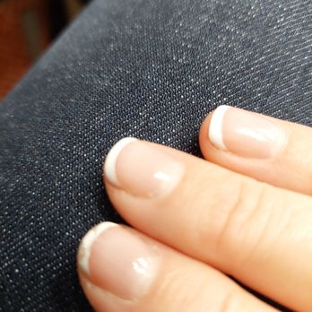 XOXO Nail Bar - Chipped nail. - Nail Salons Near Me - Irvine, California XOXO Nail Bar - Chipped nail. - Nail Salons Near Me - Irvine, California