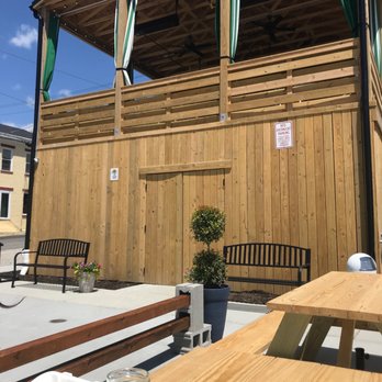 Pig Candy BBQ - Beautiful new deck and lower level seating area. - Barbeque Near Me - Cincinnati, Ohio Pig Candy BBQ - Beautiful new deck and lower level seating area. - Barbeque Near Me - Cincinnati, Ohio