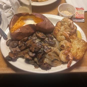 Texas Roadhouse - 12pz Ribeye* 12oz & Grilled Shrimp - Steakhouses Near Me - Menifee, California Texas Roadhouse - 12pz Ribeye* 12oz & Grilled Shrimp - Steakhouses Near Me - Menifee, California