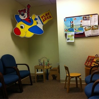 Healthy Moms and Babies - Half of the waiting room - Obstetricians & Gynecologists Near Me - Napa, California Healthy Moms and Babies - Half of the waiting room - Obstetricians & Gynecologists Near Me - Napa, California
