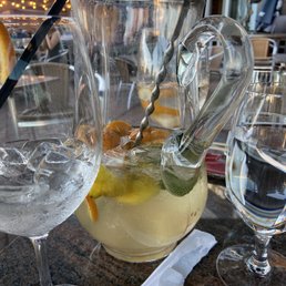 Sangria litchi