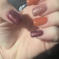 Skyy Nails - Loving this fall inspired set done by Judy