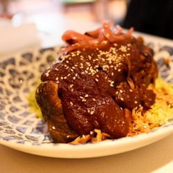 Sabor - Pork shank mole