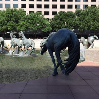 The Mustangs of Las Colinas - Towards the middle to end of the sculpture - Museums Near Me - Irving, Texas The Mustangs of Las Colinas - Towards the middle to end of the sculpture - Museums Near Me - Irving, Texas