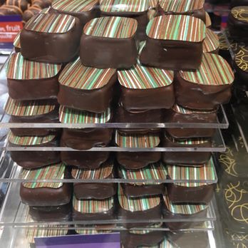 Purdy's Chocolatier - Pretty - Chocolatiers & Shops Near Me - Richmond, British Columbia