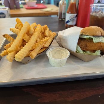 Lou's Luncheonette - Catfish Sammie, in-house ranch and golden crinkle cut fries - Barbeque Near Me - Sonoma, California Lou's Luncheonette - Catfish Sammie, in-house ranch and golden crinkle cut fries - Barbeque Near Me - Sonoma, California