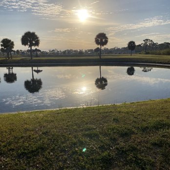 Resort at Canopy Oaks - One of many ponds at canopy Oaks - RV Parks Near Me - Lake Wales, Florida Resort at Canopy Oaks - One of many ponds at canopy Oaks - RV Parks Near Me - Lake Wales, Florida