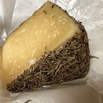 Willow's Cheese Shop - Rosemary manchego - Cheese Shops Near Me - San Antonio, Texas