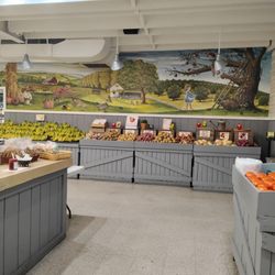Brown's Orchards & Farm Market