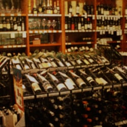 Nester's Liquor Store