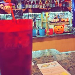 Mike's Sports Page - The bar