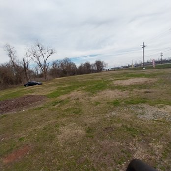 Murphy's Lawn Care - We cut lots - Lawn Services Near Me Murphy's Lawn Care - We cut lots - Lawn Services Near Me
