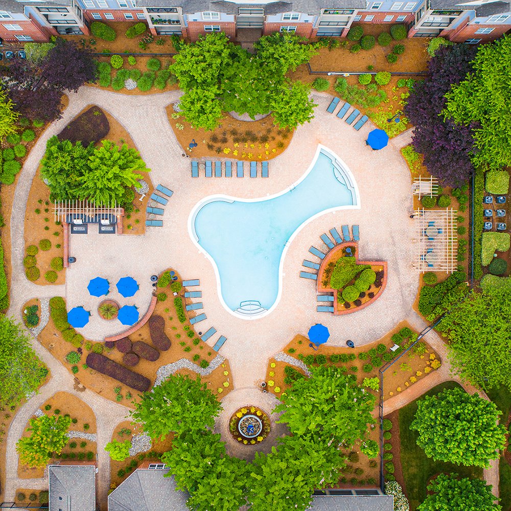 MAA MATTHEWS COMMONS Updated October 2024 15 Photos 905 Matthews