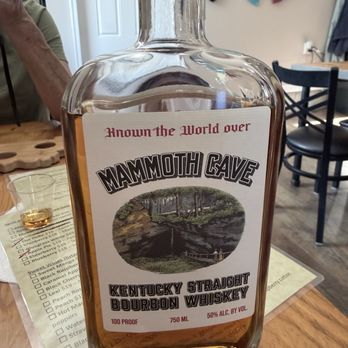 Bluegrass Vineyard - A recommendation from our hostess. A solid suggestion - Wine Tasting Room Near Me - Smiths Grove, Kentucky Bluegrass Vineyard - A recommendation from our hostess. A solid suggestion - Wine Tasting Room Near Me - Smiths Grove, Kentucky