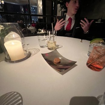 Per Se - Pimento Cheese Cracker - French Near Me - New York, New York