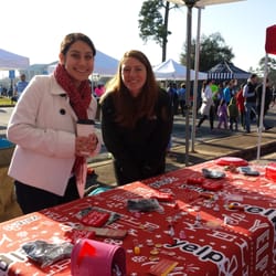 Texas Med Run - Rosa and Christine representing Yelp at the Med5K in the Medical Center!