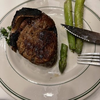 Manny's Steakhouse - Bone in tenderloin - Steakhouses Near Me - Minneapolis, Minnesota Manny's Steakhouse - Bone in tenderloin - Steakhouses Near Me - Minneapolis, Minnesota