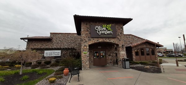 Olive Garden Italian Restaurant by null