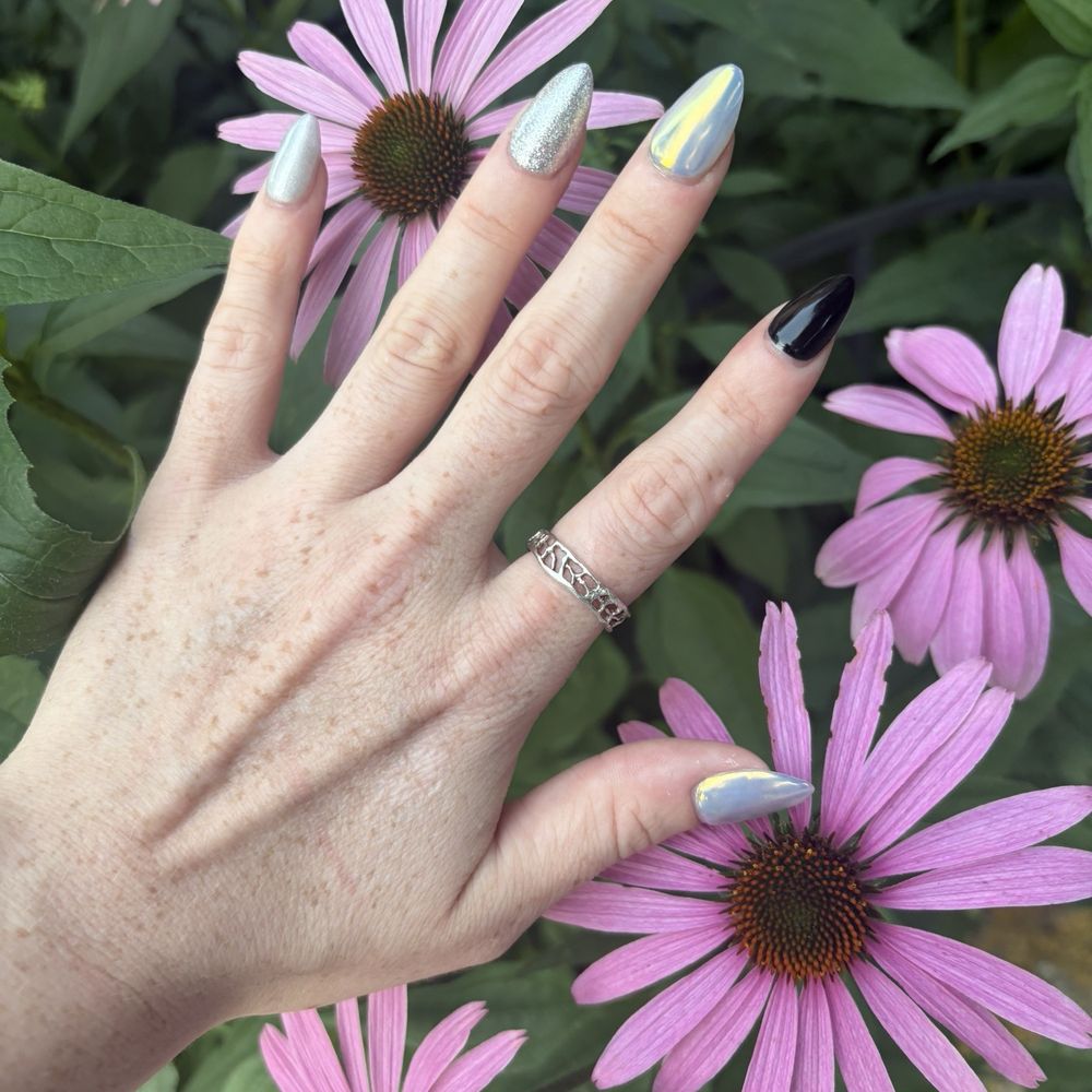 Fairy nail spa - Acrylic and chrome nails - Nail Technicians Near Me - Chicago, Illinois