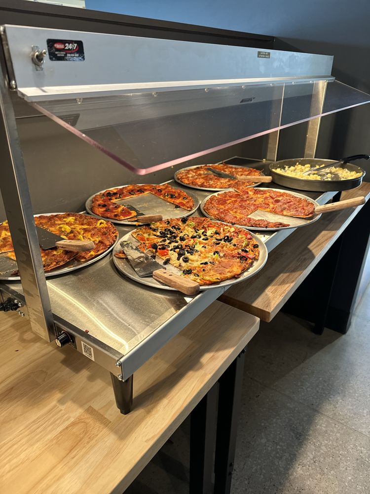 SUMMIT PIZZA 3010 Rte 291, Independence, Missouri Pizza